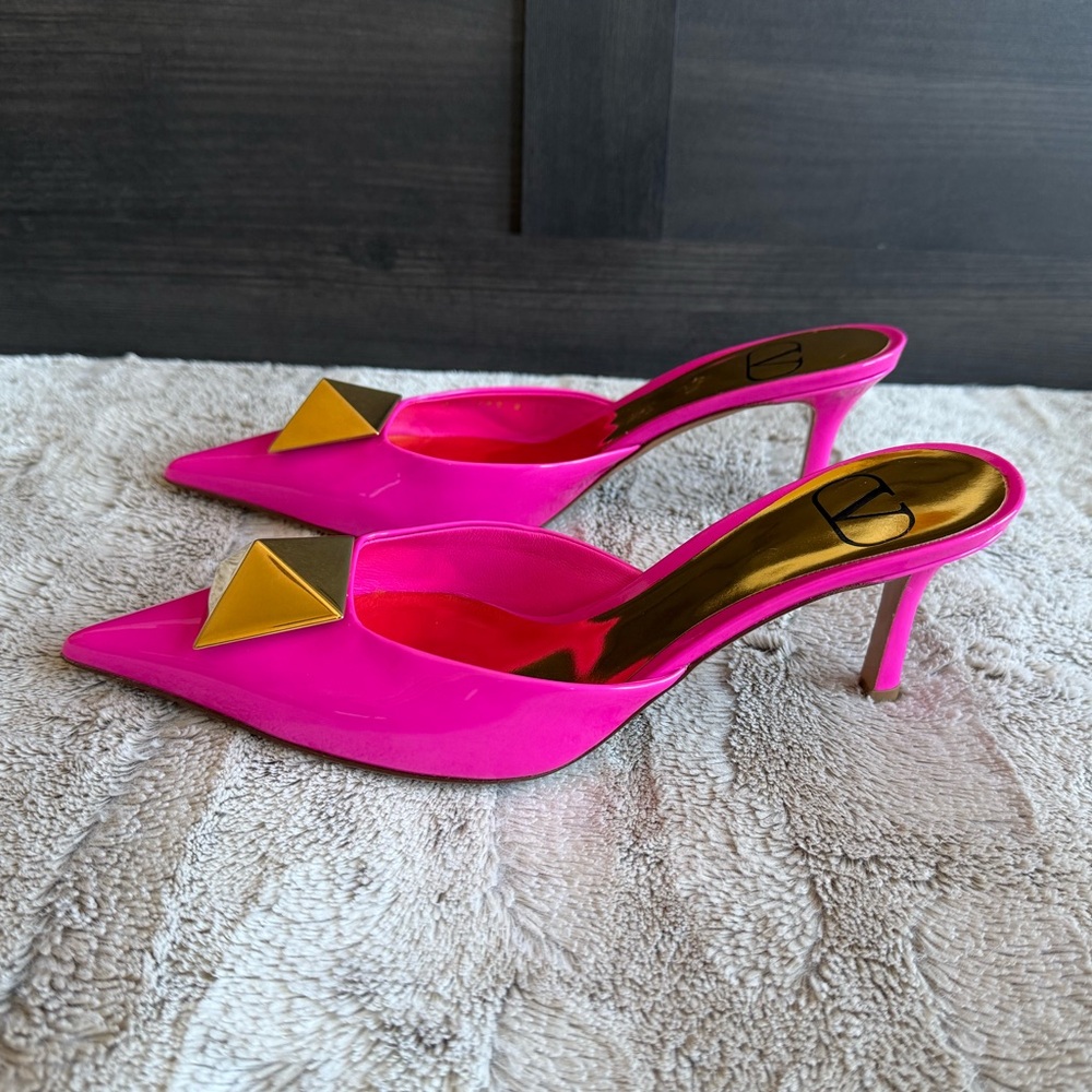 VALENTINO GARAVA Valentino One Stud 70
Patent Mule In Pink Size 36.5 - Picture 6 of 16